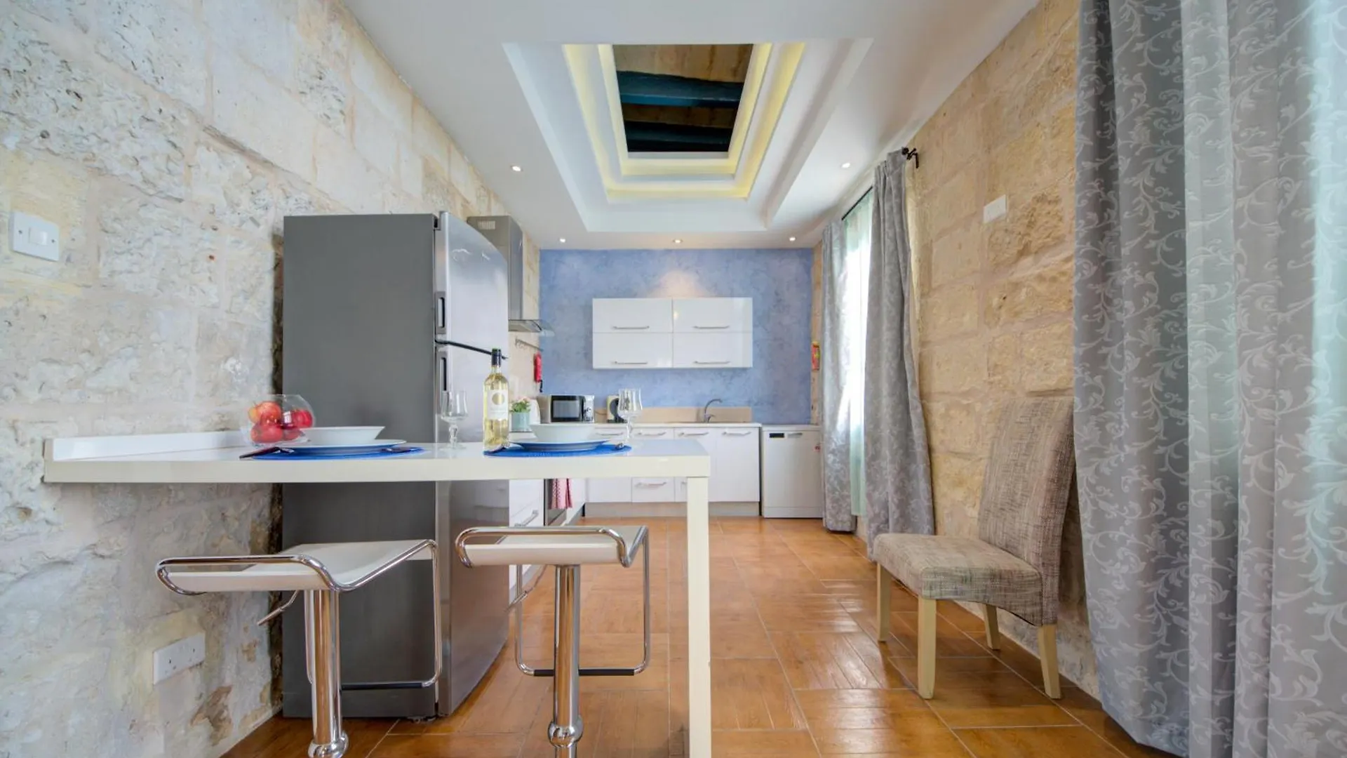 Valletta Waterfront Villa With Pool And Jacuzzi