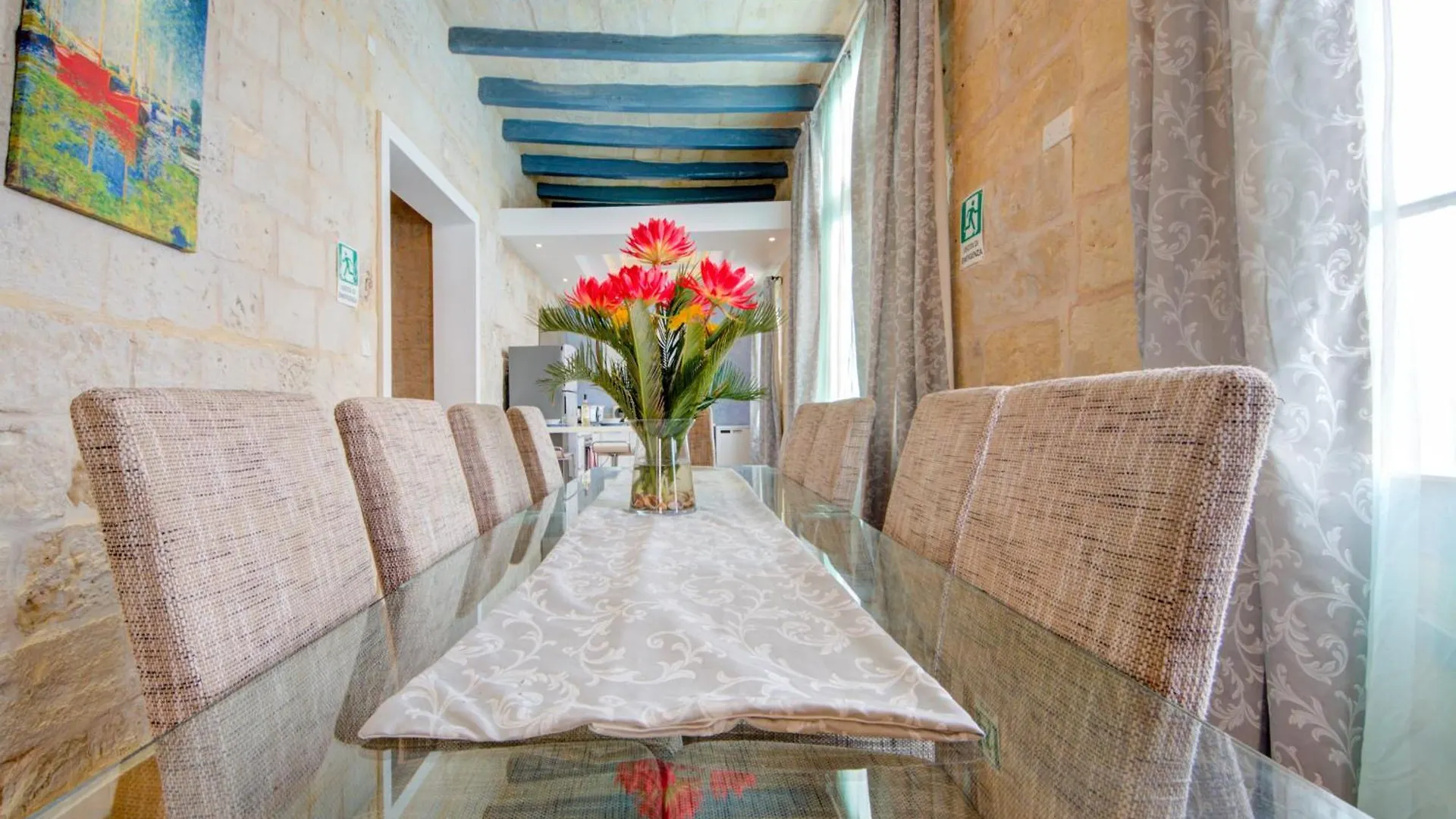 Valletta Waterfront Villa With Pool And Jacuzzi Malta